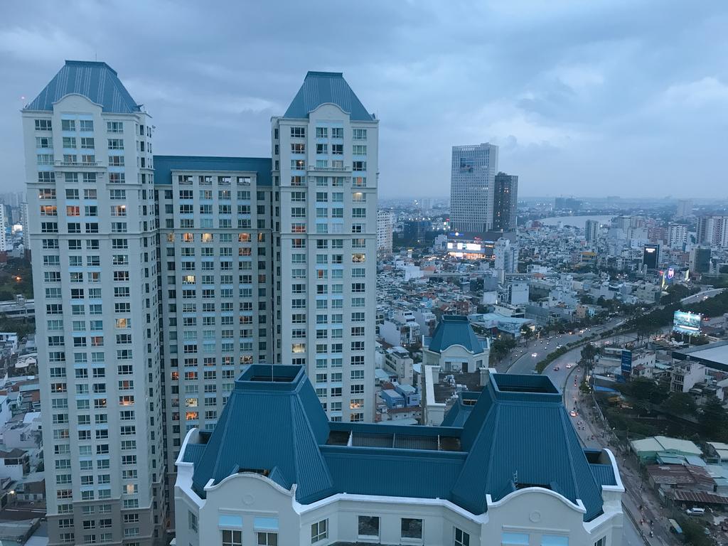 The Manor 2 Luxury Apartment Free Roof Top Pool Ho Chi Minh City Exterior photo
